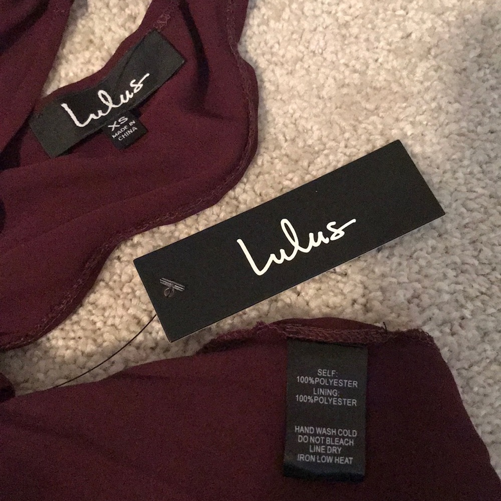 ❗️🆕 Lulus maxi dress - Picture 6 of 6